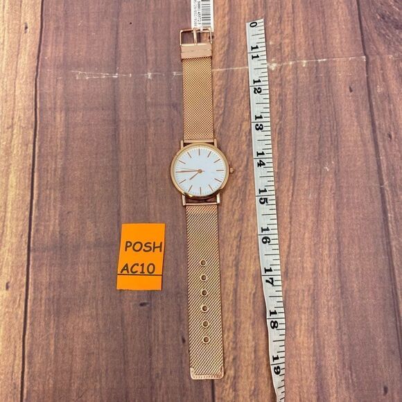 MACY’S ROSE GOLD WATCH AC10 - Picture 3 of 3